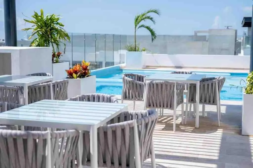 Luxury And Spacious Serenada Playa del Carmen Lägenhet