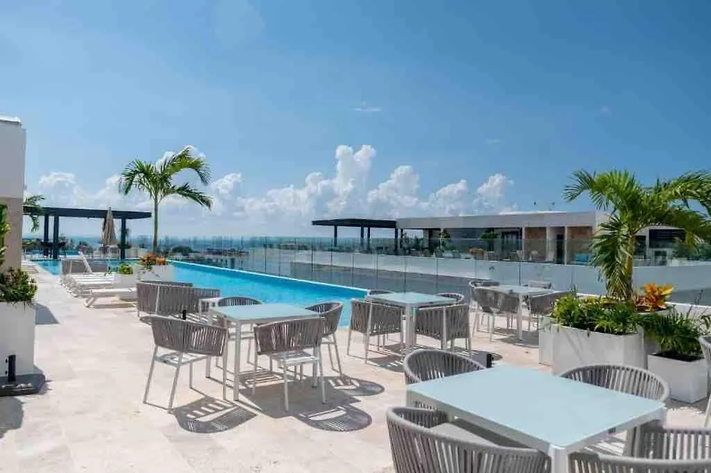 Luxury And Spacious Serenada Playa del Carmen Mexiko